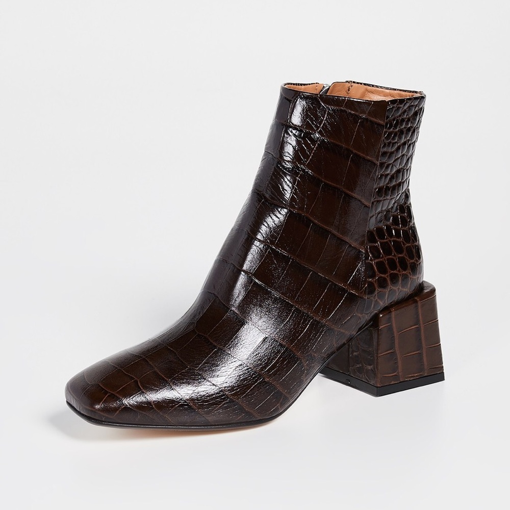 LOQ Lazaro Booties, Bombon
